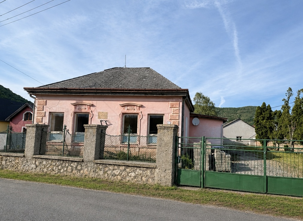 10) Modernizácia jaslí, obecného úradu a maďarskej školy
